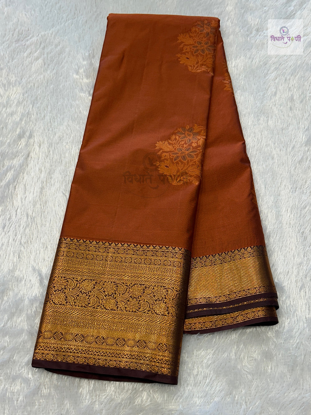 Gadhwal Semi Silk Saree — the full saree — Vidhate Paithani