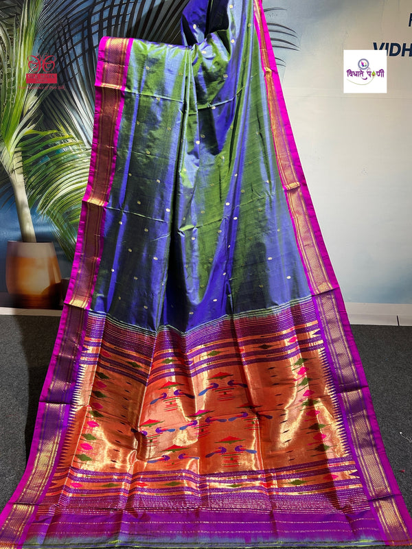 Handloom Pure Silk Double Pallu Paithani Saree - Two Tone