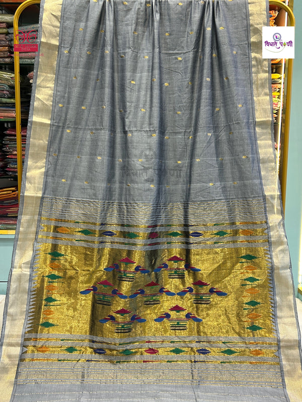 Grey Handloom Pure Cotton Paithani Saree - Double Pallu