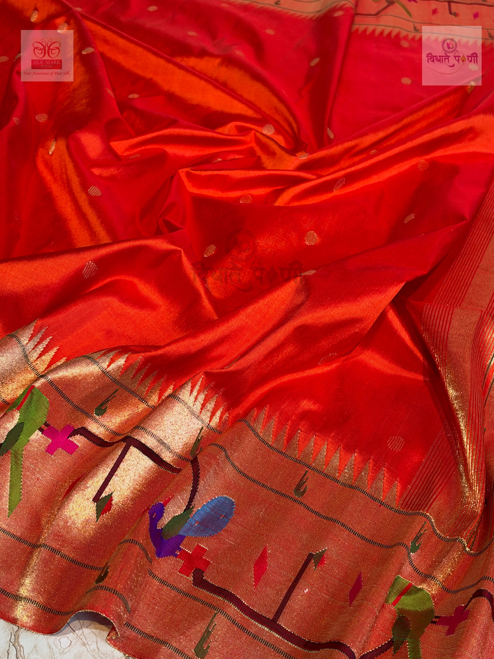Handloom Pure Silk Paithani Saree - Brocade Border Designer Pallu — pallu with woven border detail — Vidhate Paithani, Yeola
