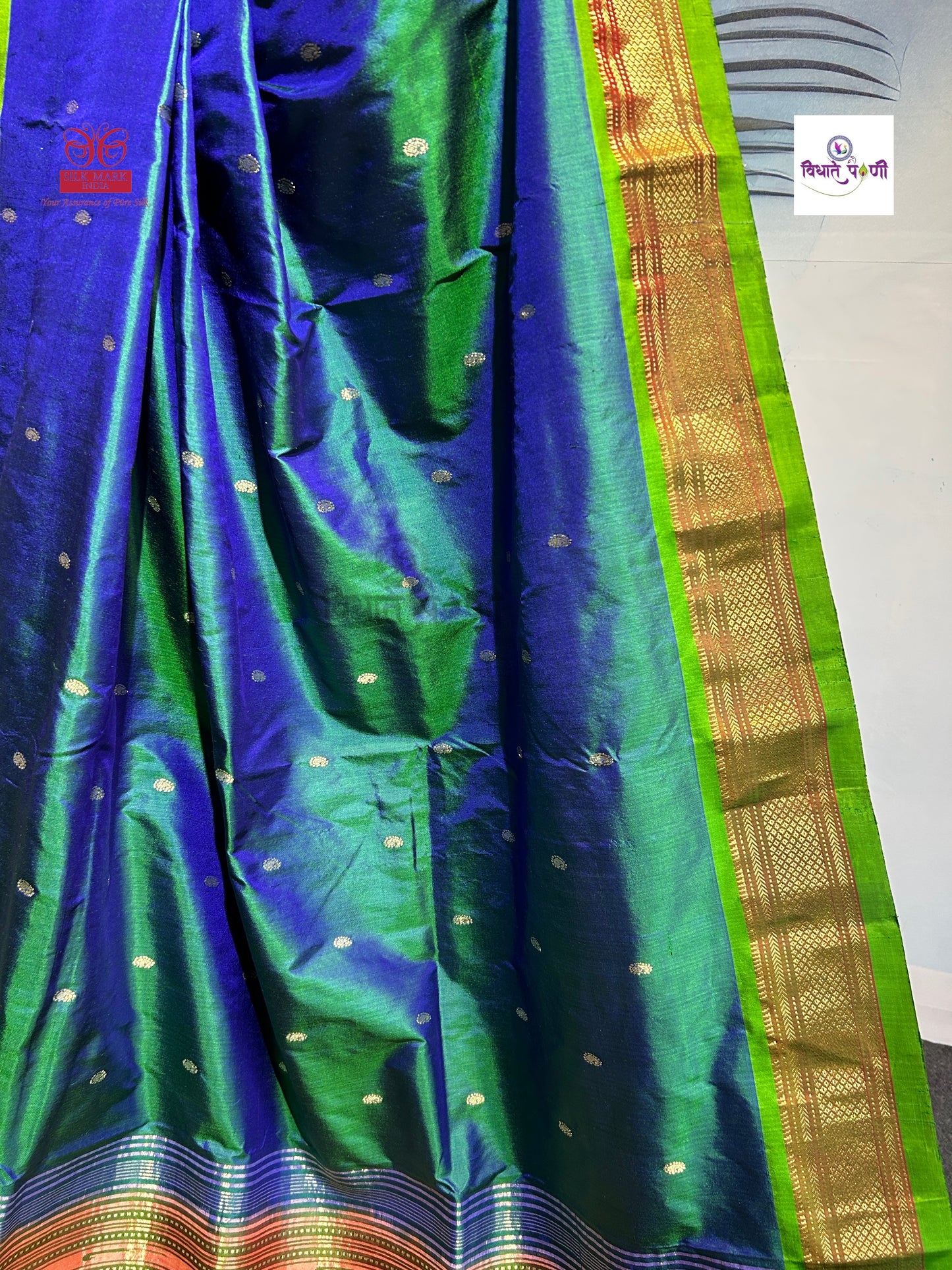 Handloom Pure Silk Double Pallu Paithani Saree
