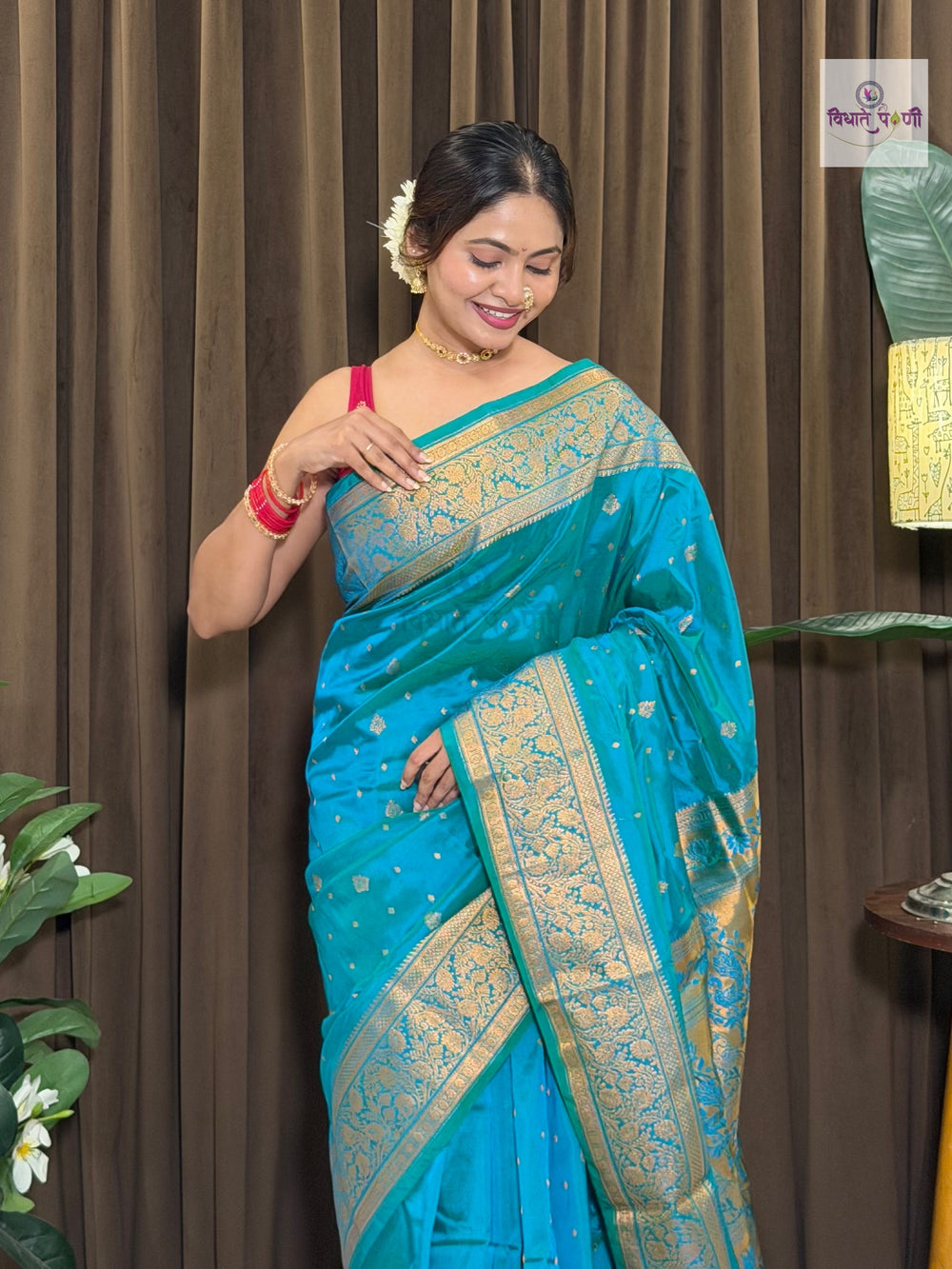 Kalanjali Soft Silk Paithani Saree – Turquoise — detail view 6 — Vidhate Paithani, Yeola