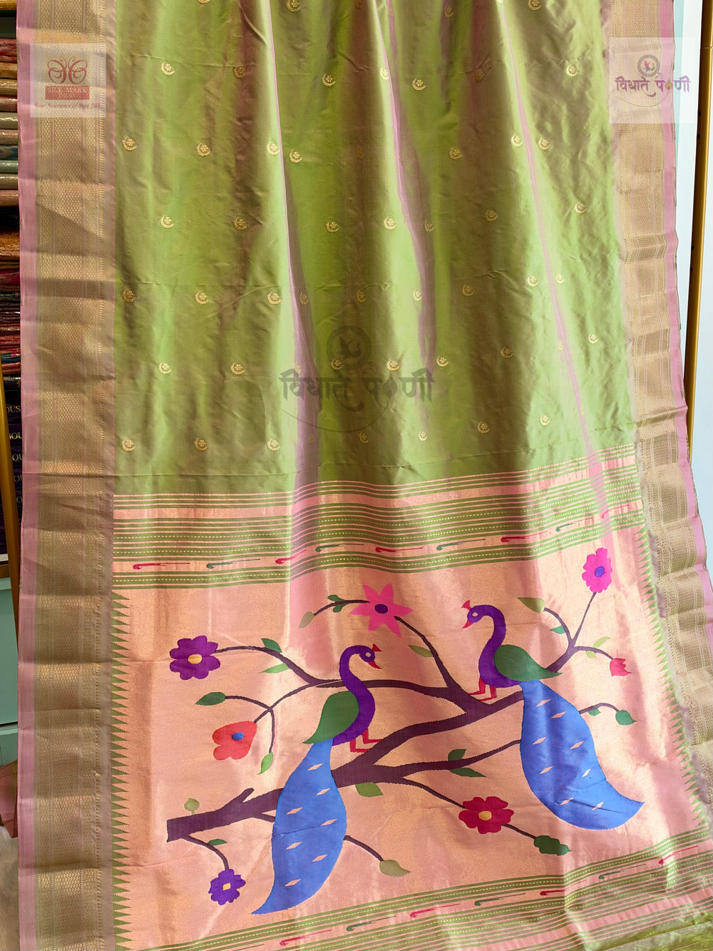 Handloom Pure Silk Designer Pallu Paithani Saree- Pastel Green
