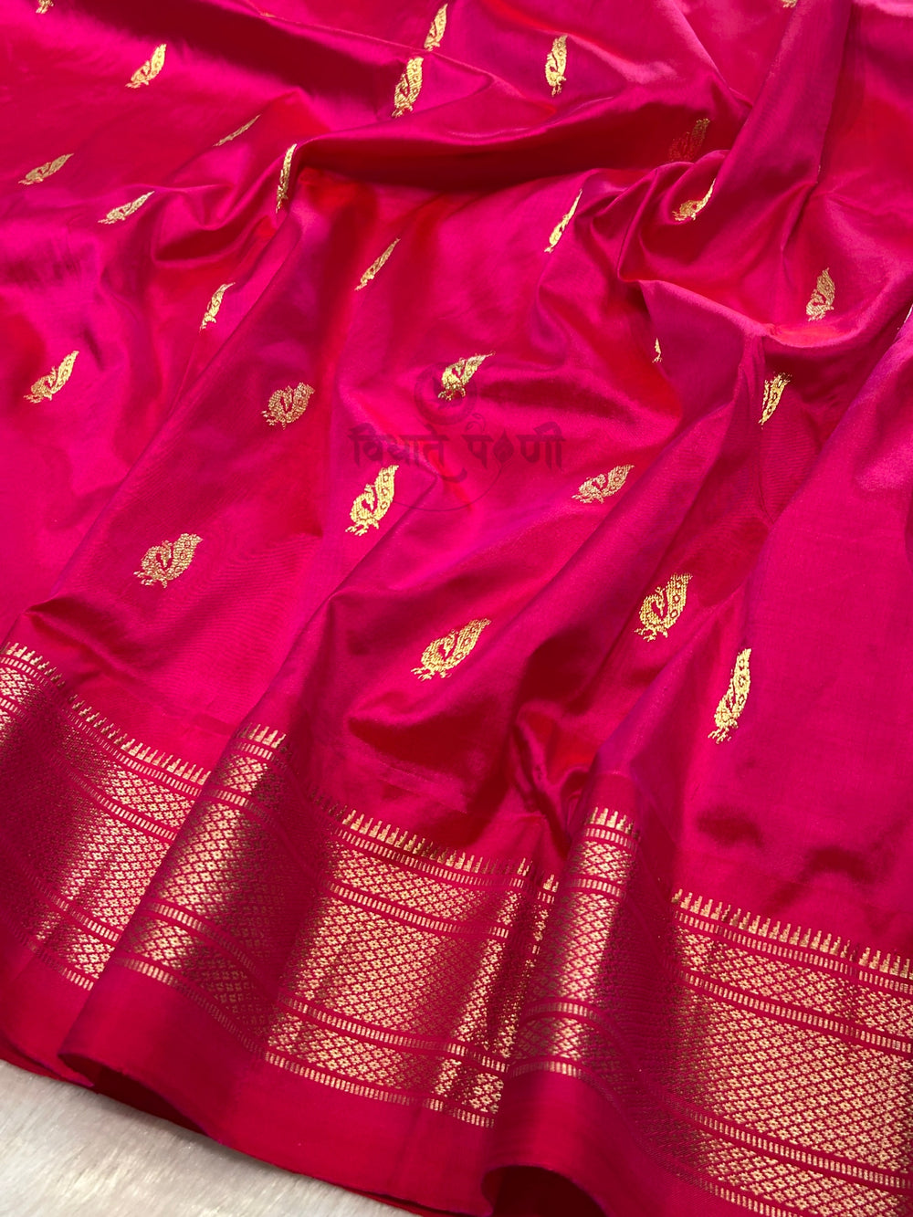 Handloom Pure Silk Designer Pallu Paithani Saree - Radha Krishna