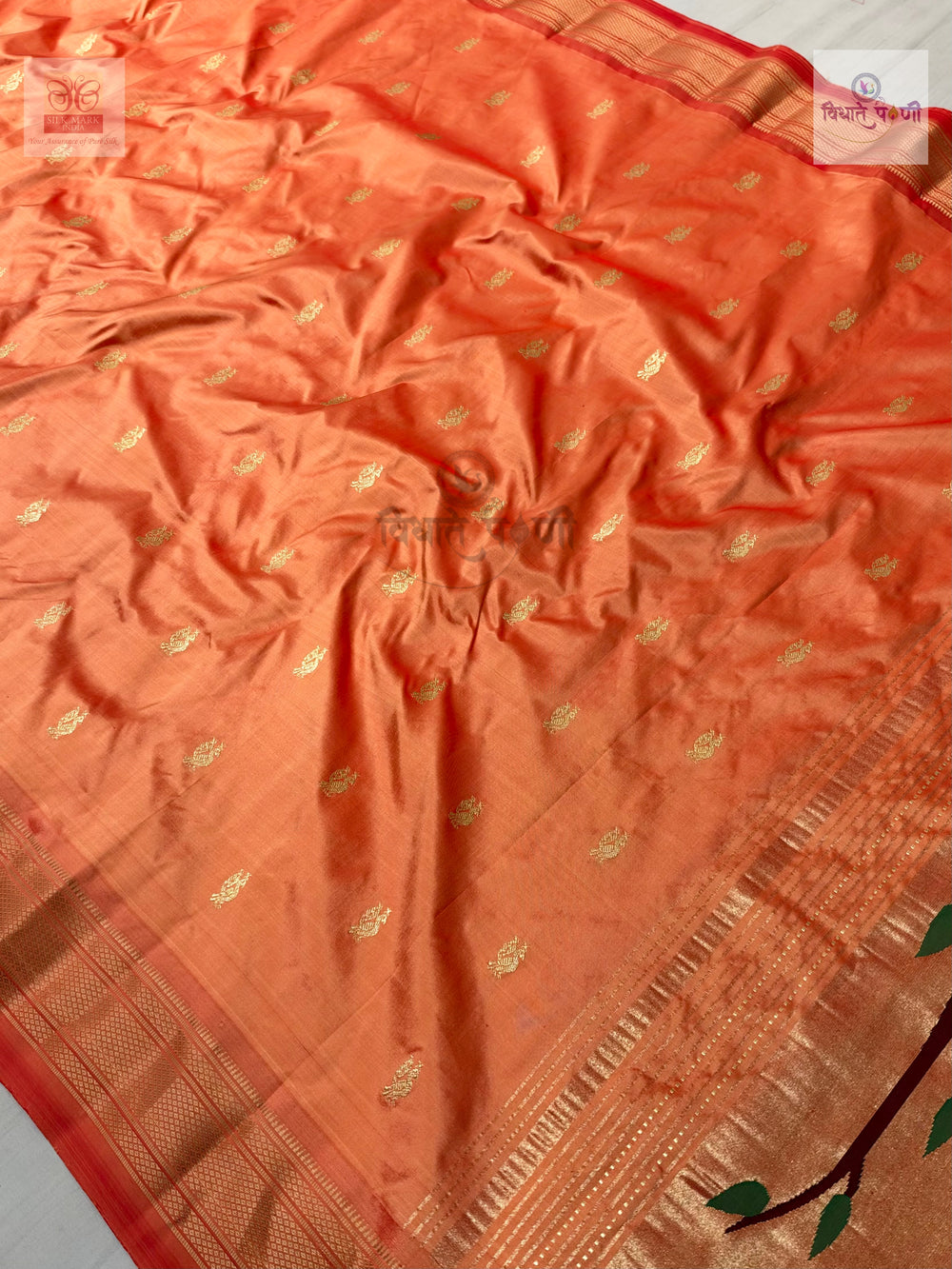 Handloom Pure Silk Designer Pallu Paithani Saree - Radha Krishna