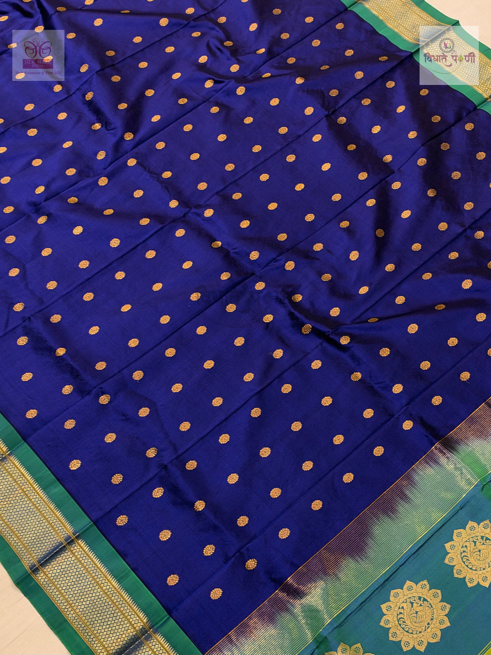 Handloom Pure Silk Kalanjali Paithani Saree- Blue — close-up — Vidhate Paithani, Yeola