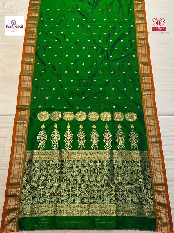 Vintage Handloom Pure Silk Chandrakor Paithani Saree - Bottle Green