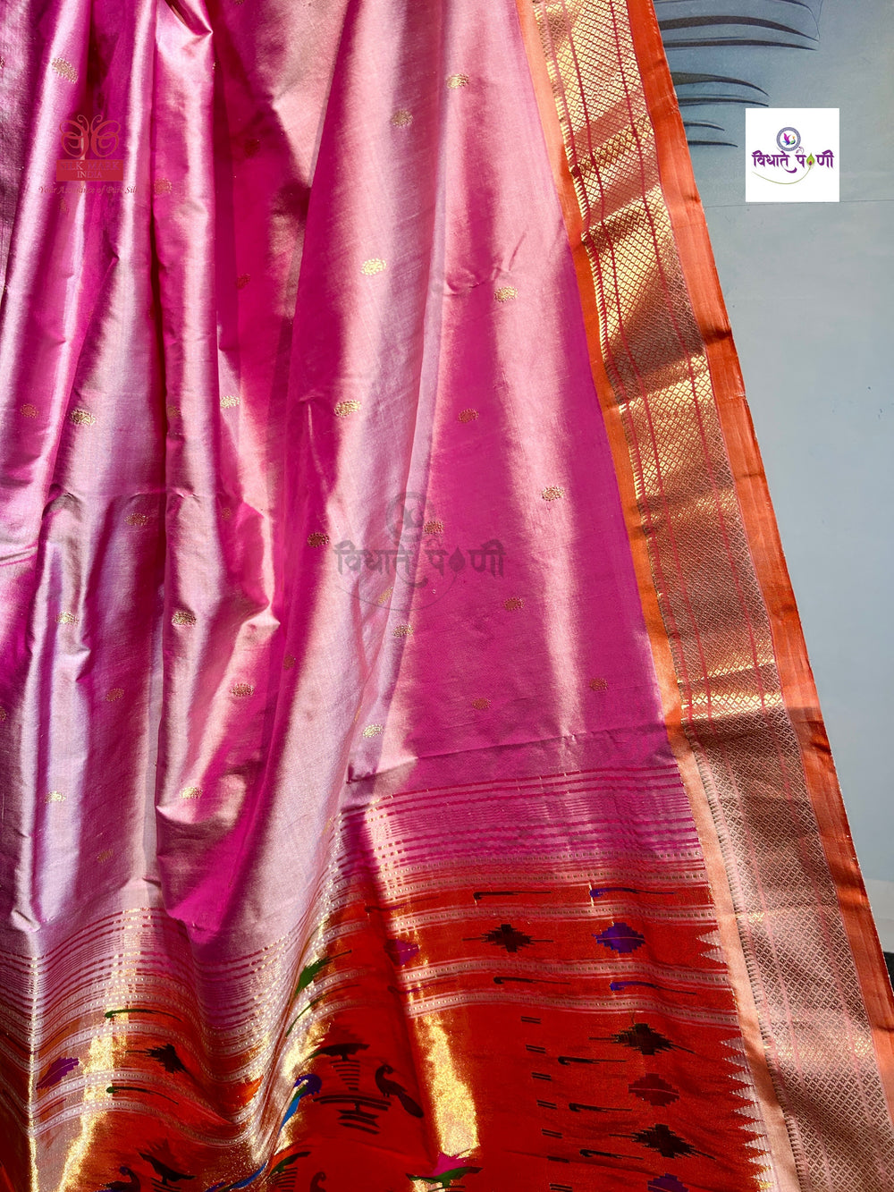 Handloom Pure Silk Double Pallu Paithani Saree - Pink