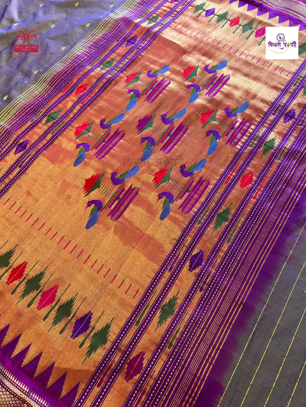 Handloom Pure Silk Double Pallu Paithani Saree - Lavender