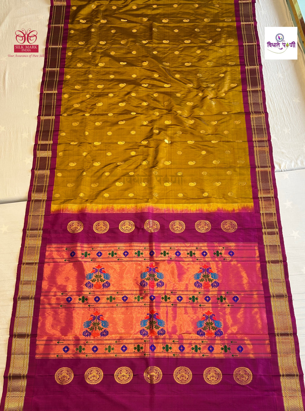 Handloom Pure Silk Maharani Paithani Saree