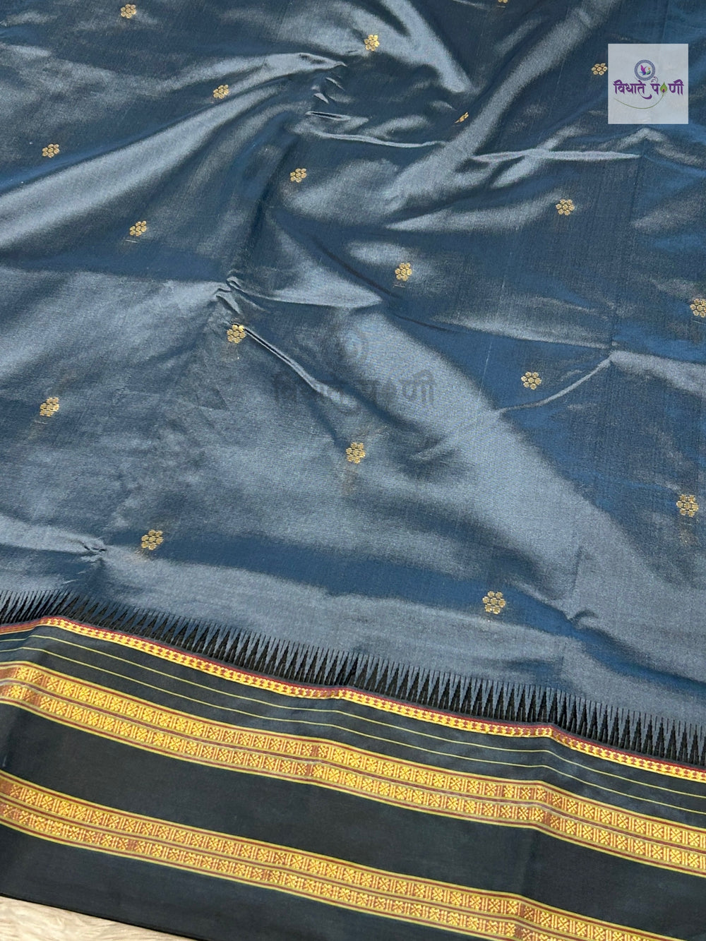Narayanpeth Single Ply Pure Silk Saree- Grey
