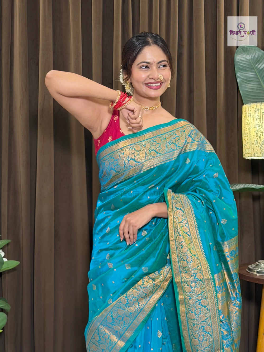 Kalanjali Soft Silk Paithani Saree – Turquoise — detail view 5 — Vidhate Paithani, Yeola