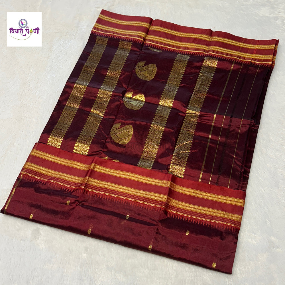 Brown Narayanpeth Single Ply Pure Silk Saree — pallu with woven border detail — Vidhate Paithani, Yeola
