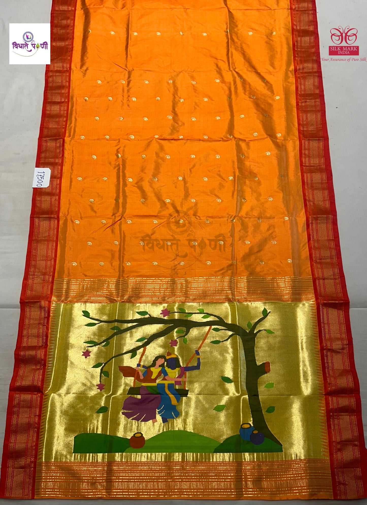 Handloom Pure Silk Chandrakor Butta Paithani Saree