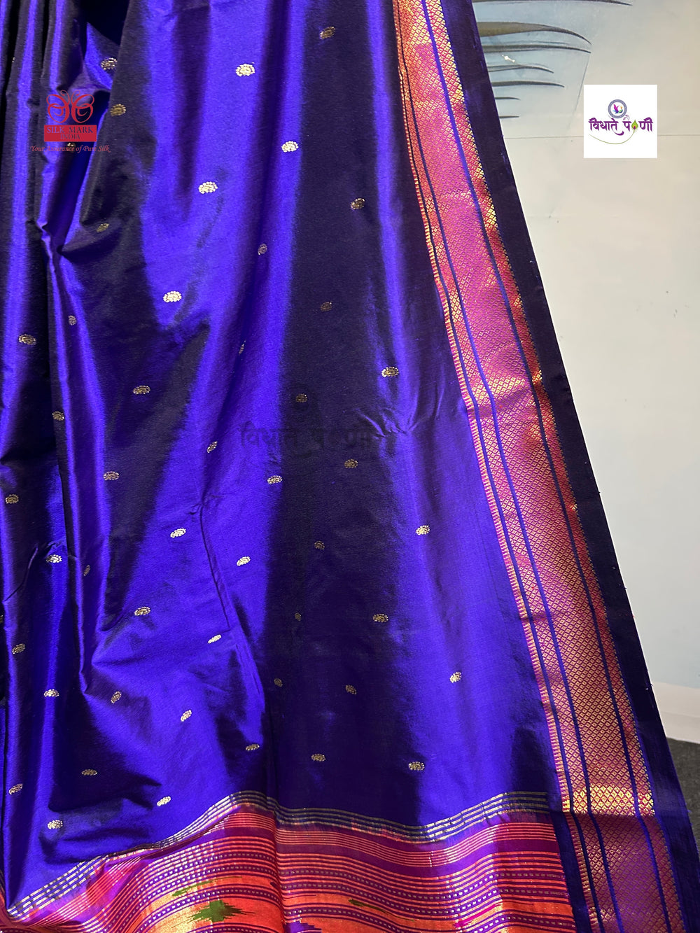 Handloom Pure Silk Double Pallu Paithani Saree - Blue