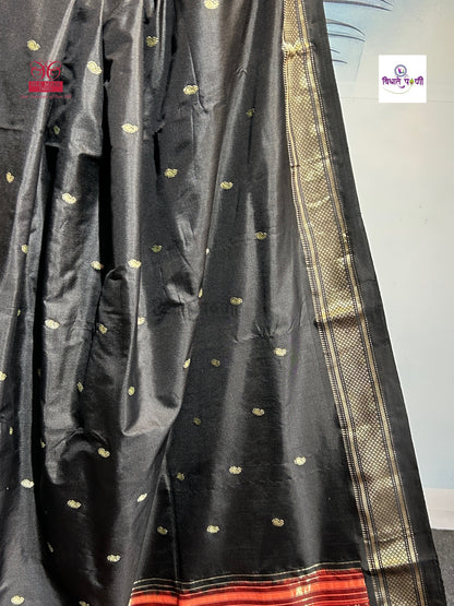 Handloom Pure Silk Double Pallu Paithani Saree