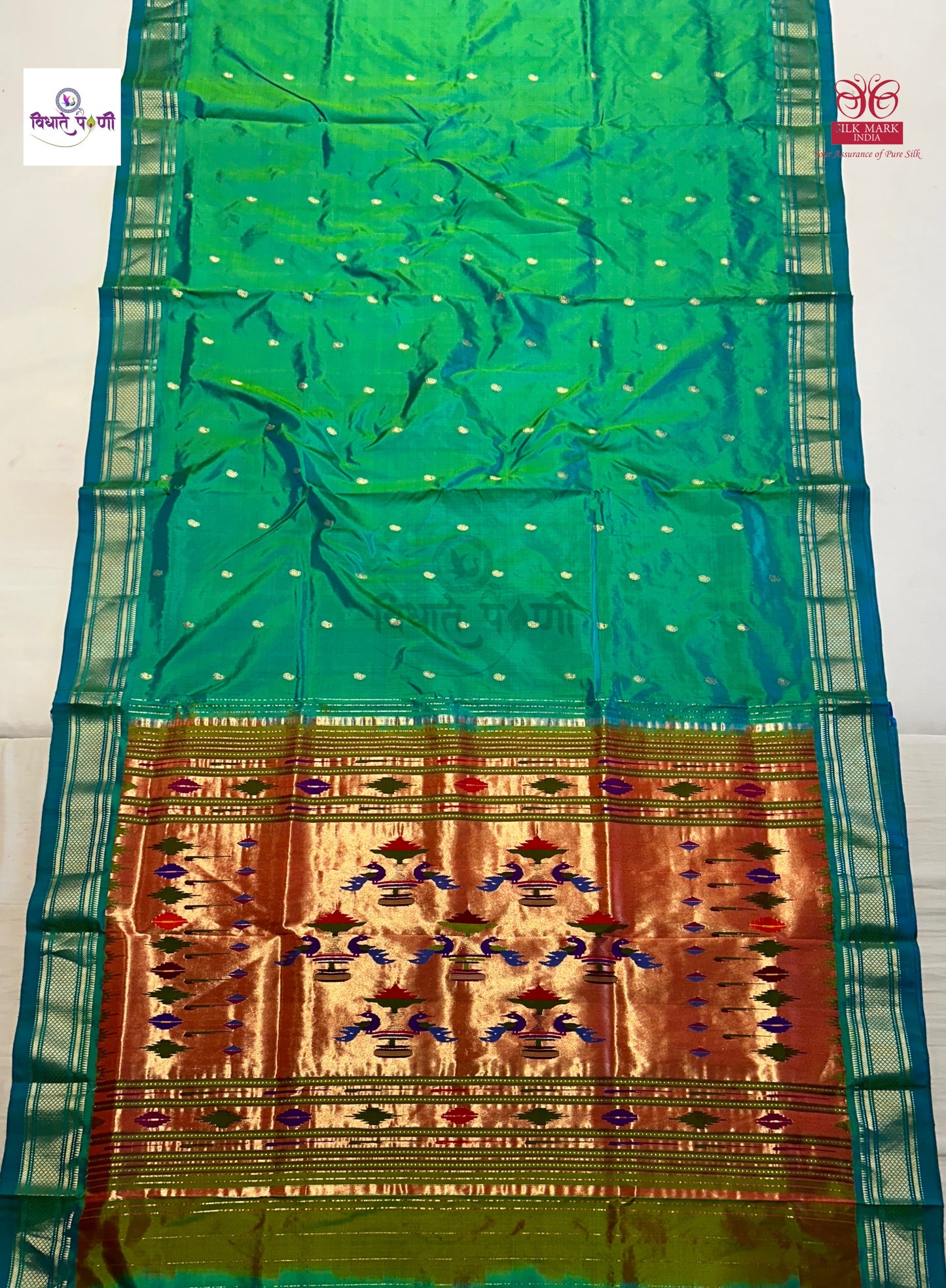 Handloom Pure Silk Double Pallu Paithani Saree