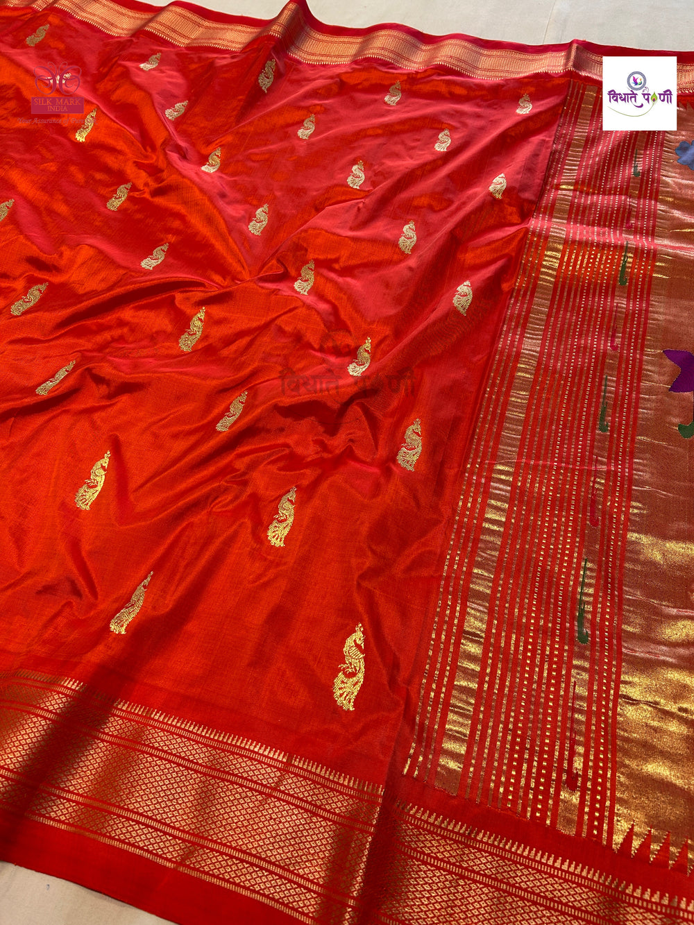 Handloom Pure Silk Designer Pallu Paithani- 9 Yard Orange
