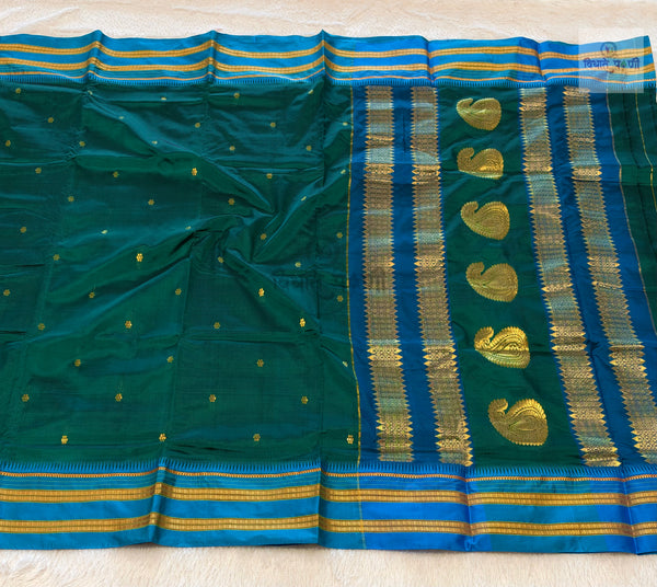 Narayanpeth Single Ply Pure Silk Saree – Rama Green — full saree draped and laid flat — Vidhate Paithani, Yeola