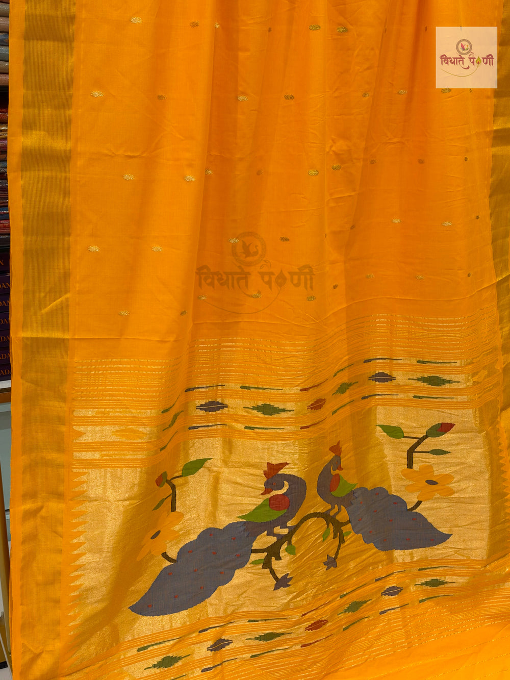 Designer peacock pallu of the mango handloom cotton Paithani saree – pallu close-up