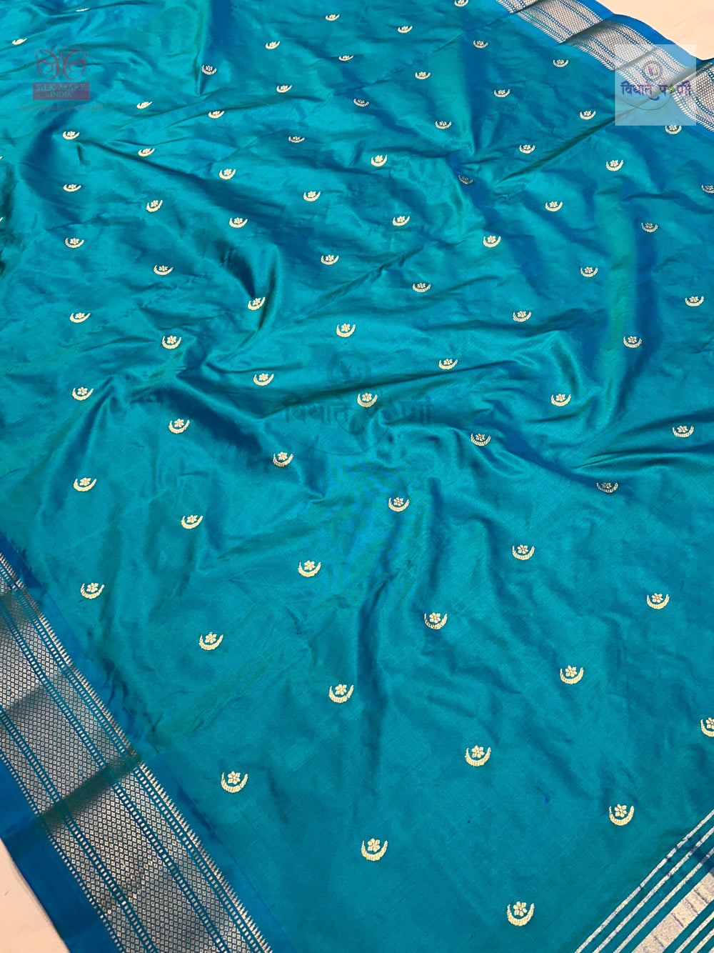 Handloom Pure Silk Chandrakor Butta Paithani Saree - Sea Blue