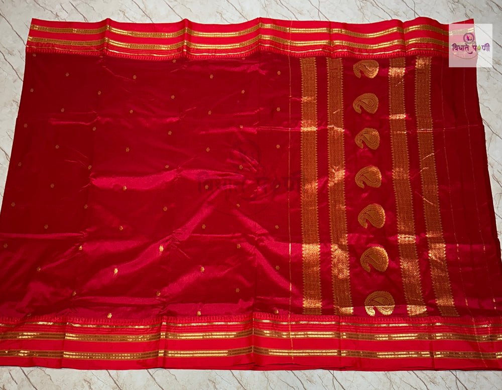 Narayanpeth Single Ply Pure Silk Saree - Red