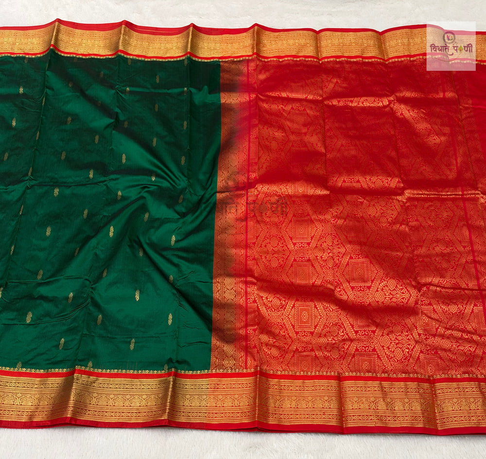 Kanjivaram Pure Silk Saree- Bottle Green