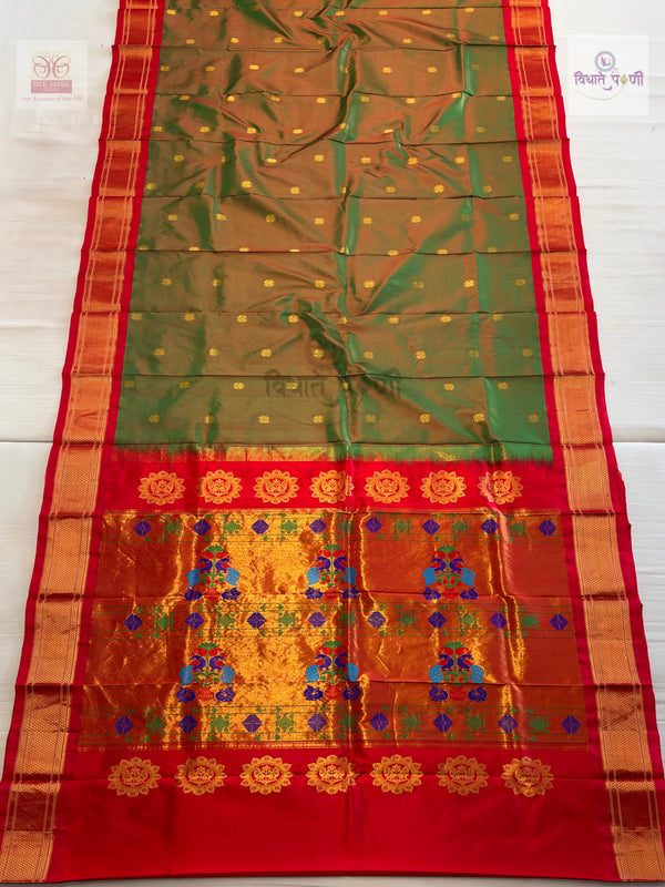 Handloom Pure Silk Maharani Paithani Saree- Anjeri — full saree — Vidhate Paithani, Yeola